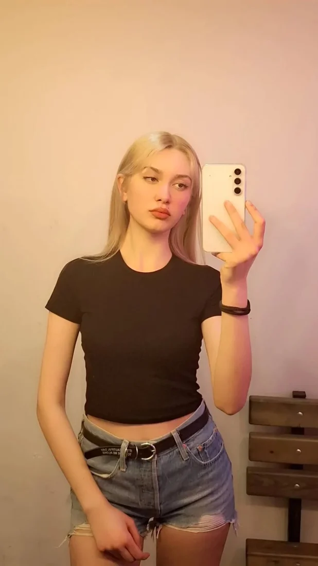 Sultanbeyli escort Aleyna
