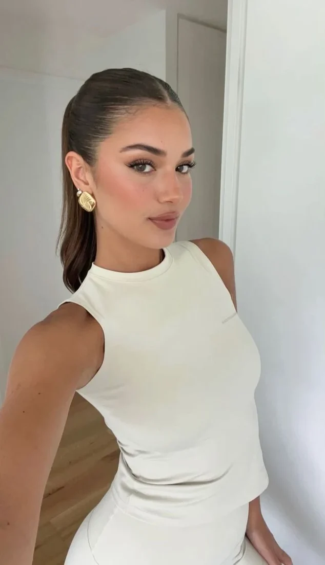 Kadıköy escort Yaren